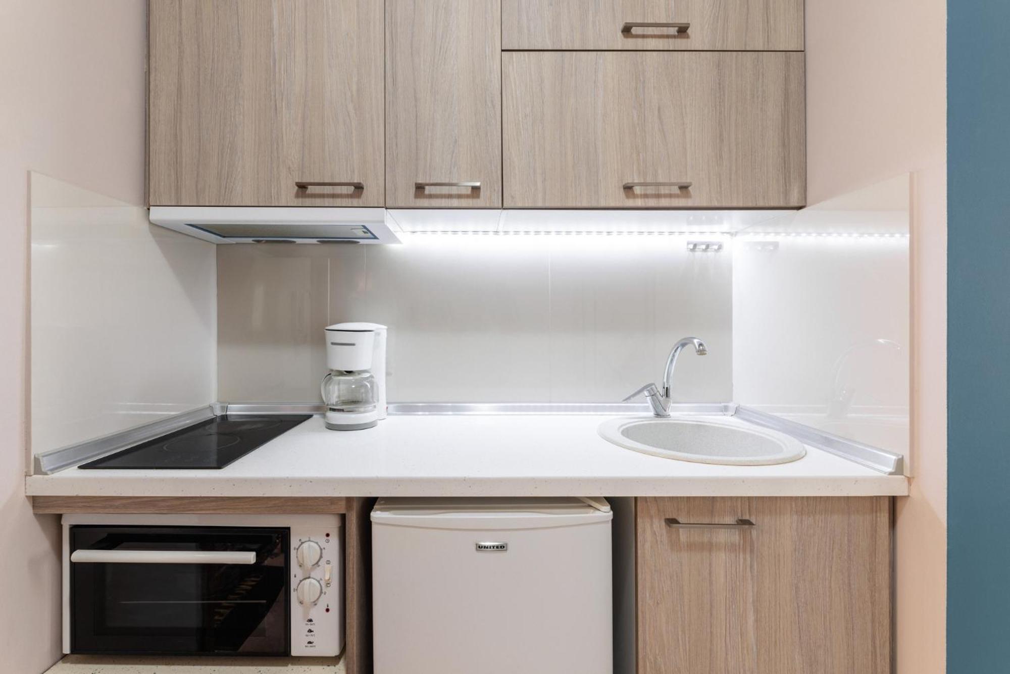 Aristotle Spot, City View Apartment By Binobi! Солун Екстериор снимка